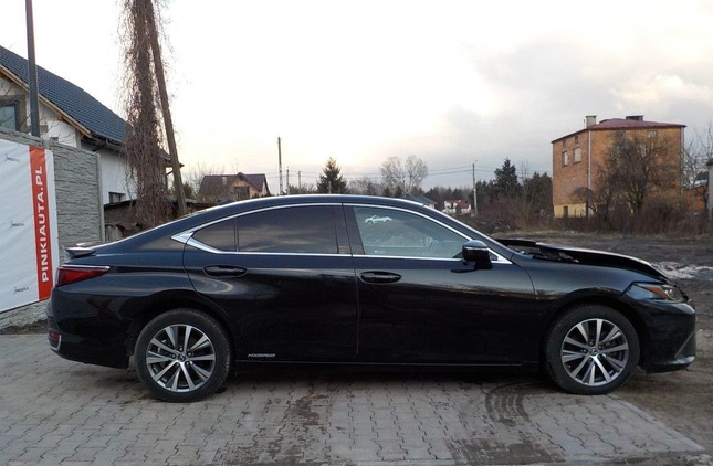 Lexus ES cena 82900 przebieg: 149758, rok produkcji 2020 z Łosice małe 407